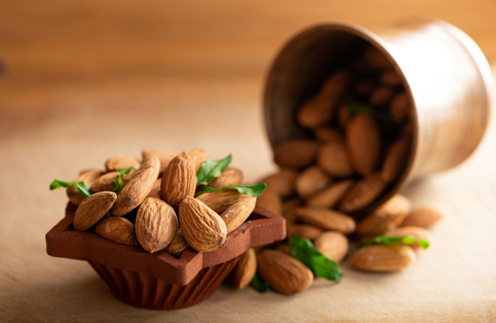 almonds, veda heathy foods, almonds benefits "Benefits of eating almonds daily India – nutritional guide by Veda Healthy Foods"